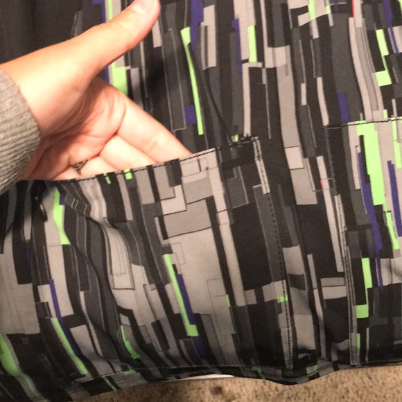 Wonderwink scrub top. Size XS - Picture 3 of 5